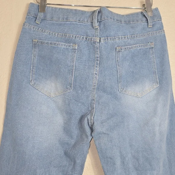 NWT Embellished Ripped Blue Boyfriend Jeans - Picture 9 of 10